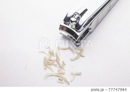 manicure with nail clipper 77747984