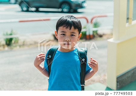 7 years old 7 years old 77749503