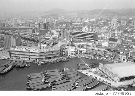 昭和52年7月の神戸港 77749955