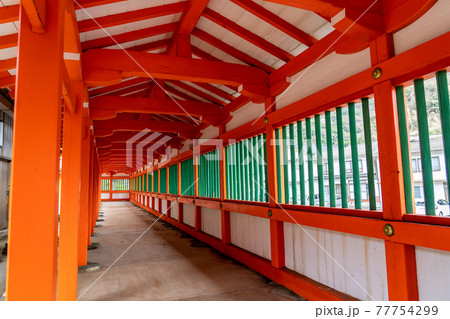 島根県出雲市 朱色の回廊のある日御碕神社 島根県出雲市 朱色の回廊のある日御碕神社 77754299