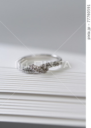 結婚指輪 リング 花 77760591