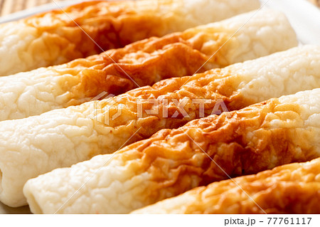 ちくわ(焼きちくわ)。 77761117