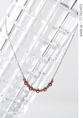 宝石 ダイヤモンド リング 77762403