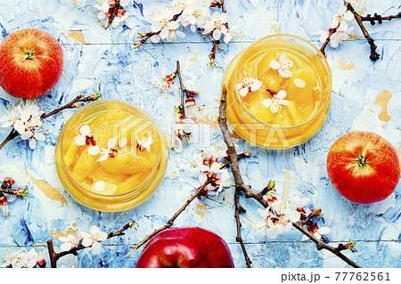Bowl of apple jam,top view 77762561