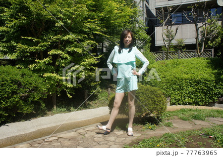 健康的な長身美女 健康的な長身美女 77763965