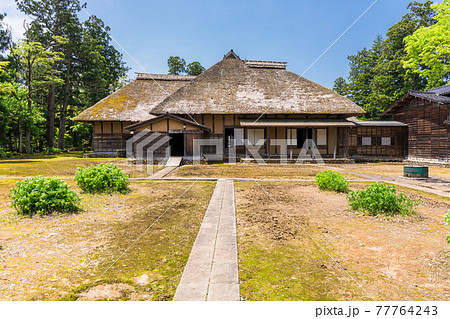 長谷川邸　裏庭と主屋 77764243