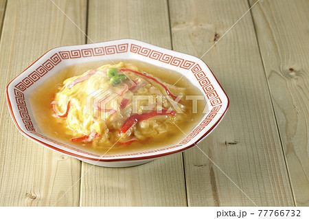 熱々餡かけ中華風オムライス、天津飯 熱々餡かけ中華風オムライス、天津飯 77766732