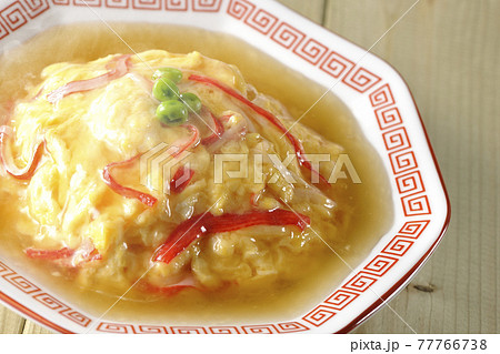 熱々餡かけ中華風オムライス、天津飯 熱々餡かけ中華風オムライス、天津飯 77766738