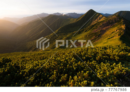 日高山脈の朝 日高山脈の朝 77767986