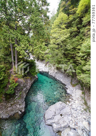 阿寺渓谷の清流 阿寺渓谷の清流 77769361