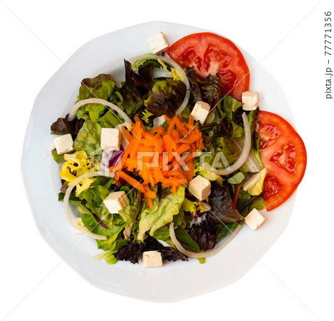 Image of light vegetable salad 77771356