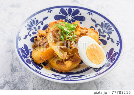 じゃが芋と挽き肉のカレー炒め じゃが芋と挽き肉のカレー炒め 77785219