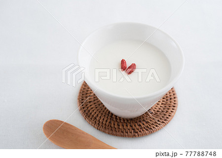 杏仁豆腐 77788748