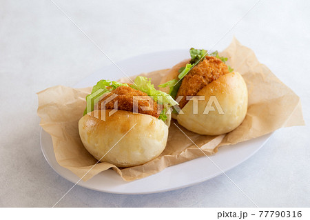 コロッケパン コロッケパン 77790316