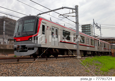 東武鉄道の新型車両　THライナー 77791724