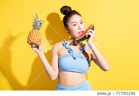 Woman, bikini, summer 77793296