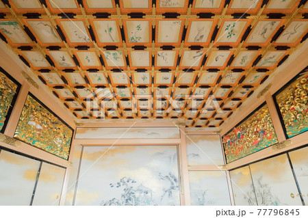 名古屋城本丸御殿上洛殿二之間天井板絵 名古屋城本丸御殿上洛殿二之間天井板絵 77796845