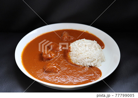 シンプルな柔らかお肉のバターチキンカレー 77799005