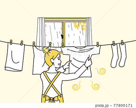 室内干し　洗濯物が臭う　臭い　困る主婦　家事　女性　イラスト素材 77800171