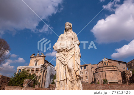 古代ローマの中心 フォロロマーノ 古代ローマの中心 フォロロマーノ 77812429