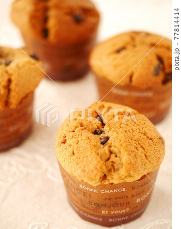 ピーナツクリームマフィン 77814414