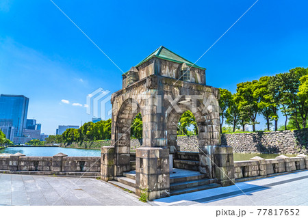 東京の都市風景 日比谷 和田倉門守衛所跡 東京の都市風景 日比谷 和田倉門守衛所跡 77817652