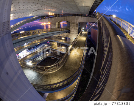 此花大橋 ループ歩道橋 77818385