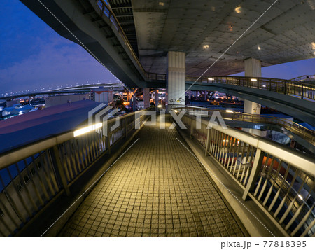 此花大橋 ループ歩道橋 77818395