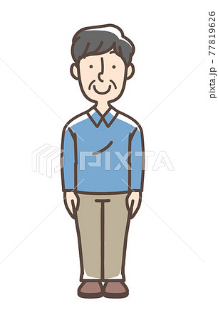 まっすぐ立つ男性 77819626