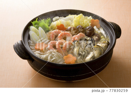 エビと牡蠣の鍋 77830259