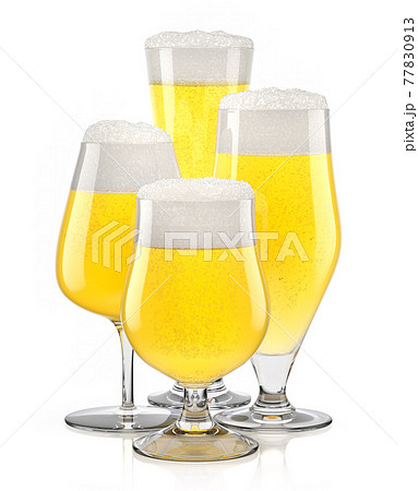 Set Of Fresh Light Beer Glasses With Bubble のイラスト素材