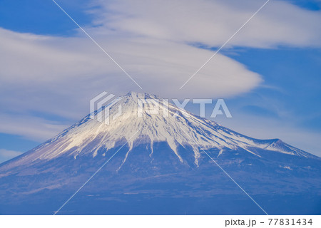 (静岡県)笠雲と富士山 (静岡県)笠雲と富士山 77831434