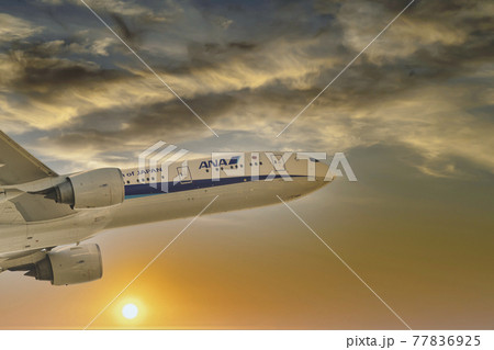 【城南島上空を離陸したANA機　空合成】 77836925