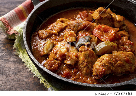 ごろごろチキンのトマトカレー ごろごろチキンのトマトカレー 77837363