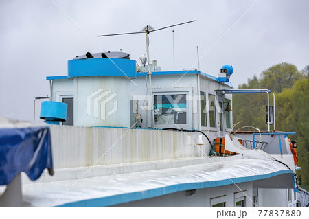 Navigation equipment on board a small tourist ship Navigation equipment on board a small tourist ship 77837880