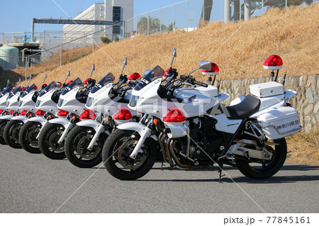 神奈川県警察本部 交通機動隊 白バイ HONDA CB1300Pの写真素材 