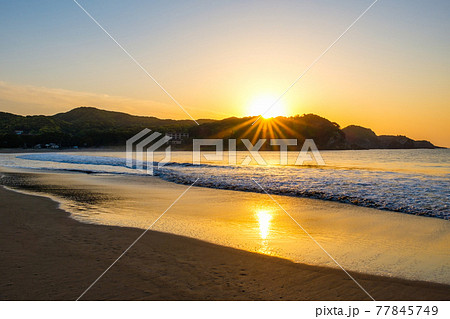 弓ヶ浜(夜明け) 弓ヶ浜(夜明け) 77845749