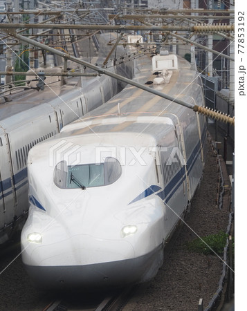 新幹線N700S J10編成 山科付近にて 新幹線N700S J10編成 山科付近にて 77853192