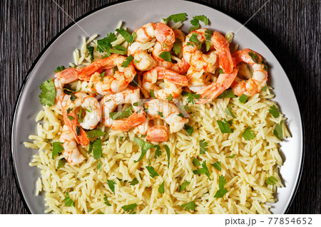 Mexican dish lime shrimps with cilantro, close-up Mexican dish lime shrimps with cilantro, close-up 77854652