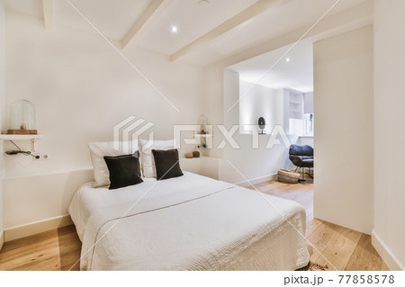 Luxury bedroom design 77858578