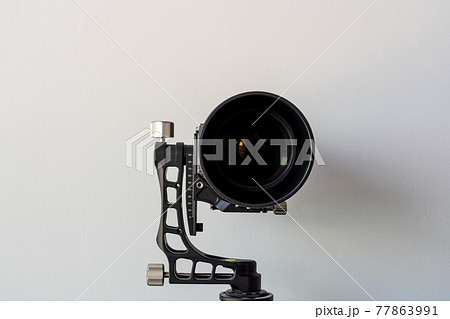 望遠レンズとジンバル 正面 望遠レンズとジンバル 正面 77863991