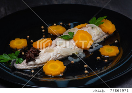 Recipe for mackerel fillet marinated in white wine and carrots 77865971