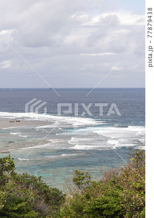 奄美大島のあやまるみさき観光公園展望台からの眺望 奄美大島のあやまるみさき観光公園展望台からの眺望 77879438