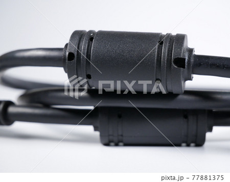 HDMIケーブル 77881375