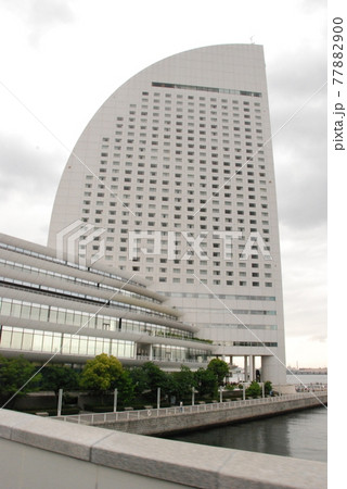 国際橋から見た「パシフィコ横浜(横浜国際平和会議場)」(神奈川県横浜市西区みなとみらい1丁目) 国際橋から見た「パシフィコ横浜(横浜国際平和会議場)」(神奈川県横浜市西区みなとみらい1丁目) 77882900