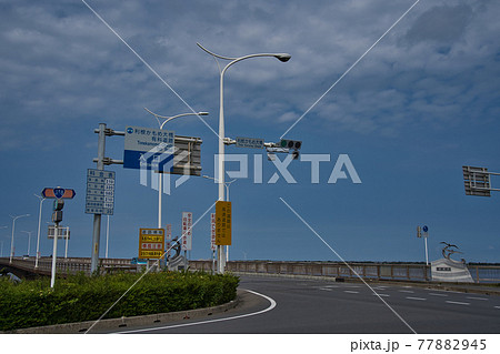 千葉県側の根かもめ大橋有料道路 77882945