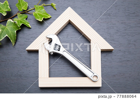 住宅のメンテナンスイメージ　 77888064