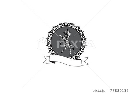 The decorated horse ring 77889155