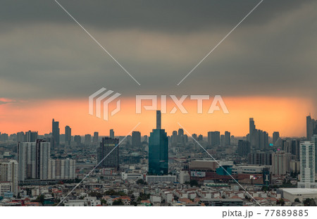 Aerial view of Beautiful scenery view of Skyscraper Evening time before Sunset creates relaxing feeling for the rest of the day. Aerial view of Beautiful scenery view of Skyscraper Evening time before Sunset creates relaxing feeling for the rest of the day. 77889885