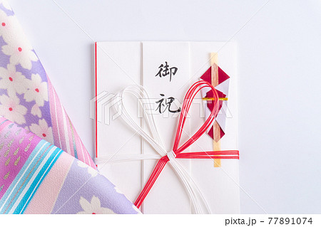 日本の祝儀袋と着物地 日本の祝儀袋と着物地 77891074